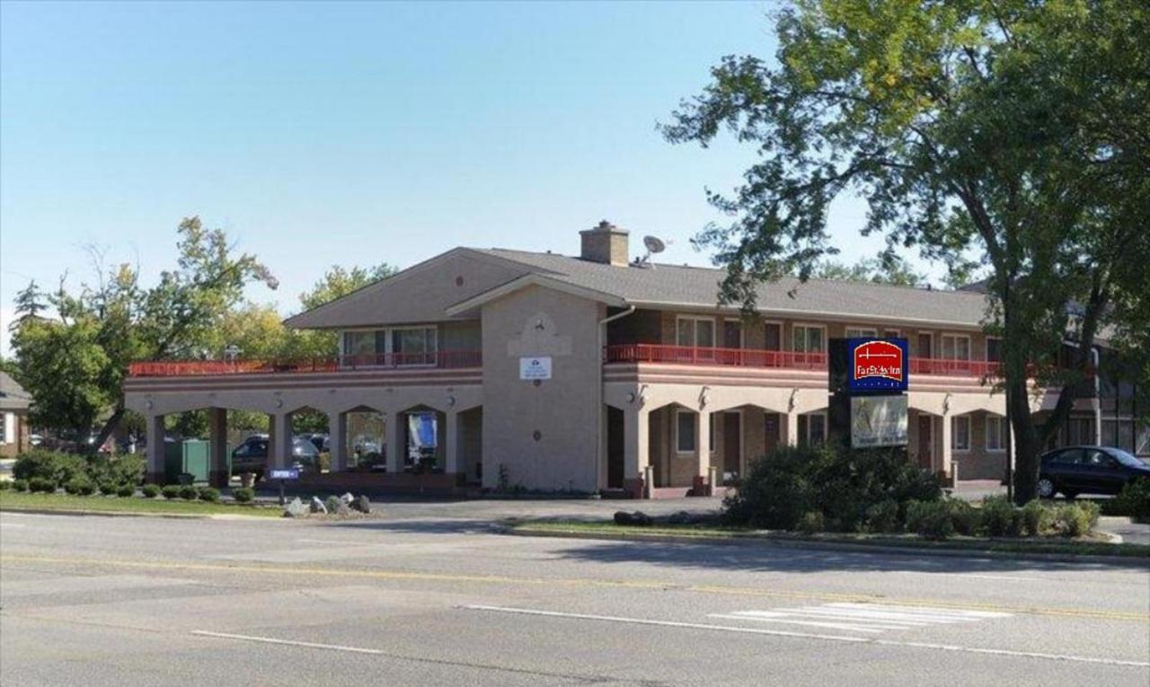 Fairbridge Inn Express - バーリントン エクステリア 写真