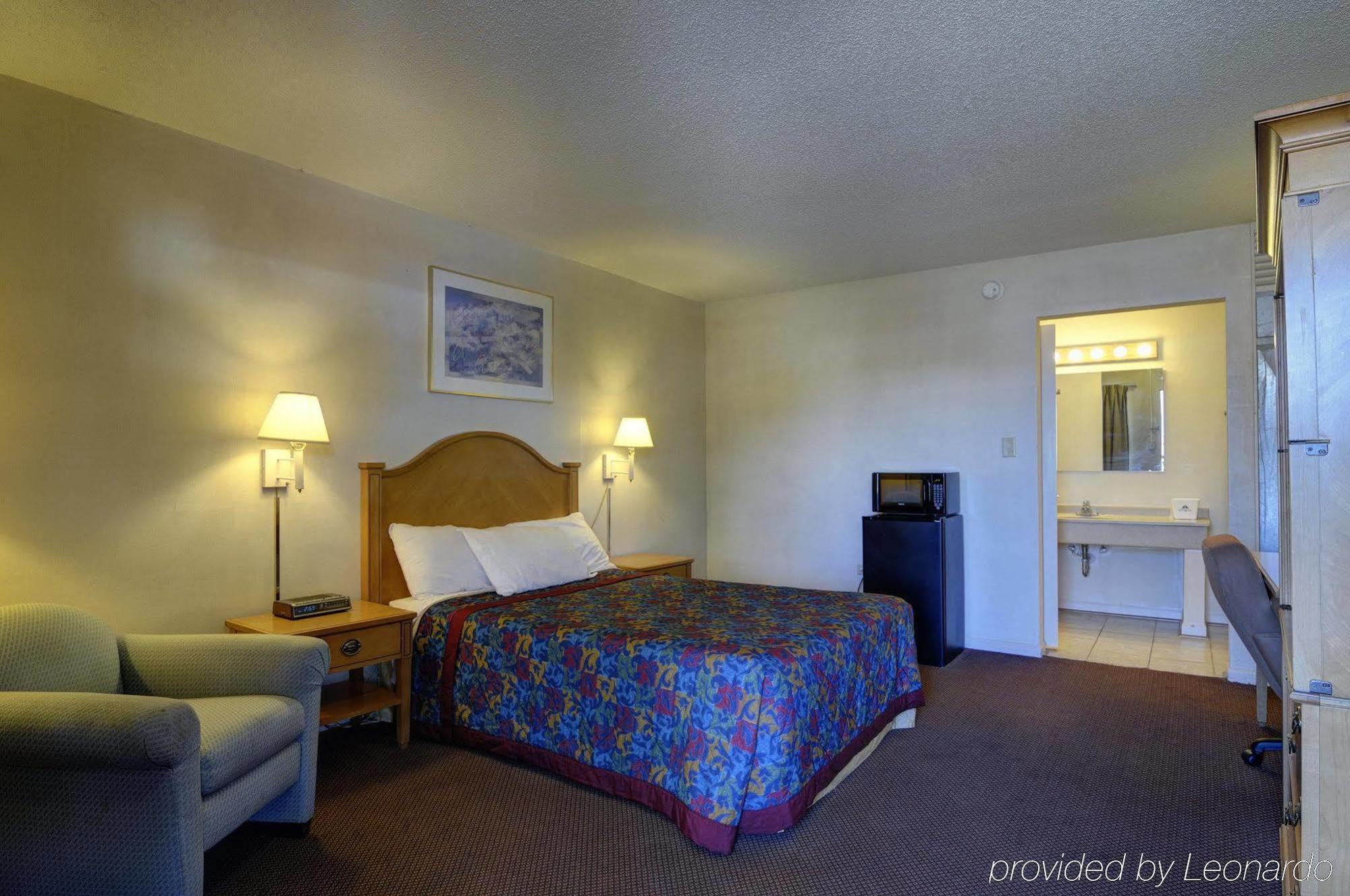 Fairbridge Inn Express - バーリントン 部屋 写真